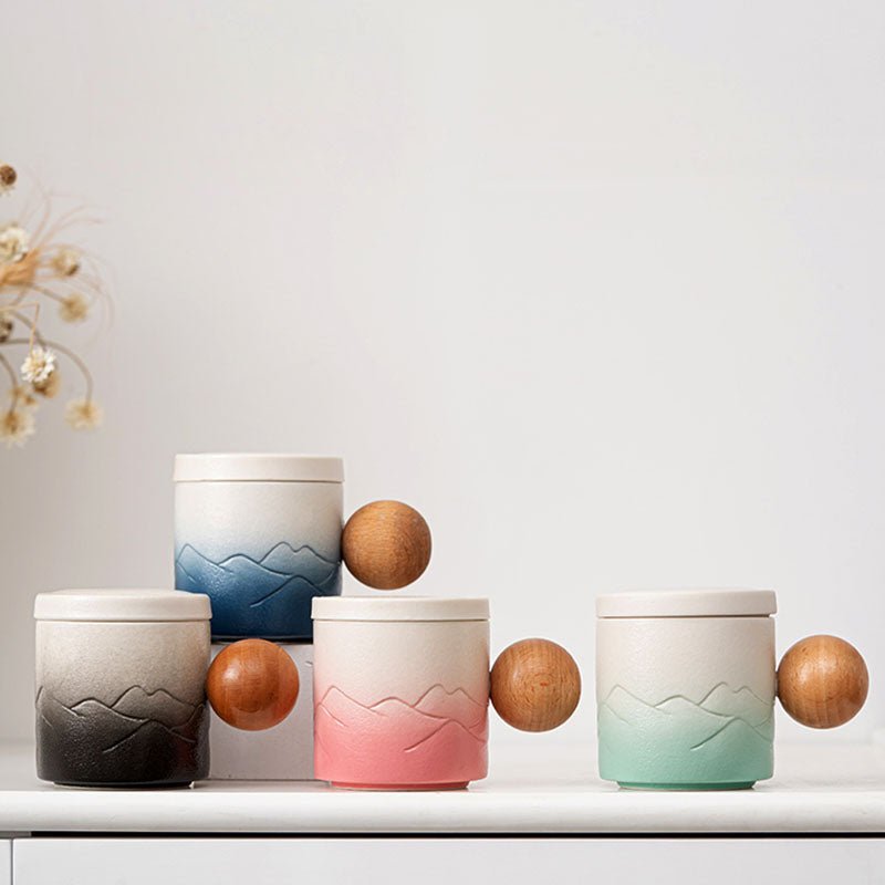 A cacao cup shape and handle guide showing 250 ml ball-handle, 390 ml round, and 400 ml spittoon-style cups filled with cacao