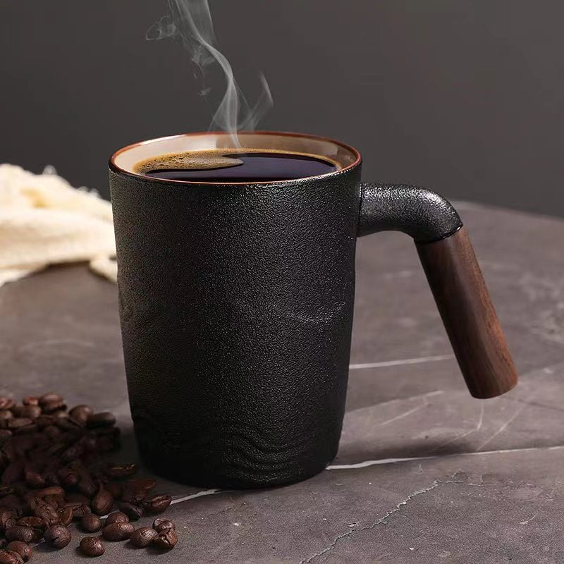 Why Every Professional Needs a Handmade Ceramic Mug: The Perfect Blend of Style and Function