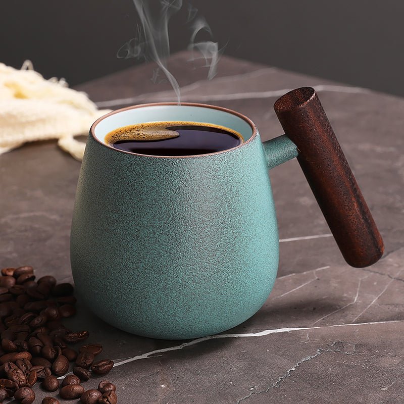 Cacao cup for small coffee setup comparison with 250 ml, 390 ml, and 400 ml everyday drinkware on a compact counter