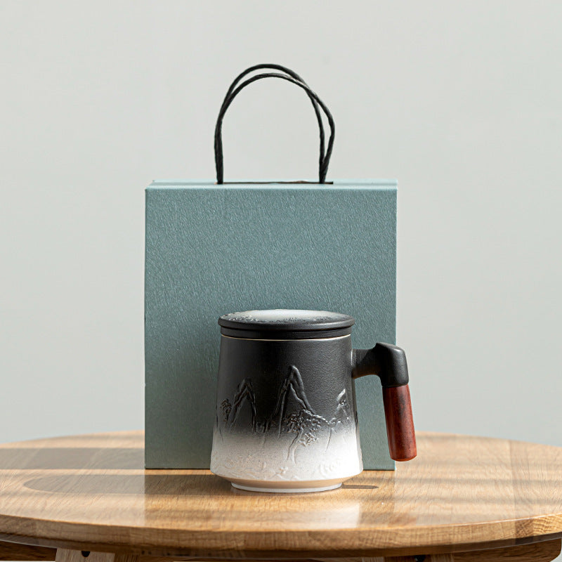 Black and white mountain relief ceramic tea mug with wooden handle and gift box