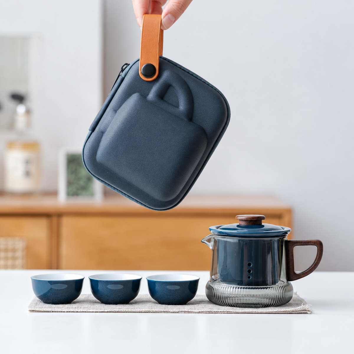 Gloss Blue / Smoked Glass glass travel tea set with ceramic infuser and three cups