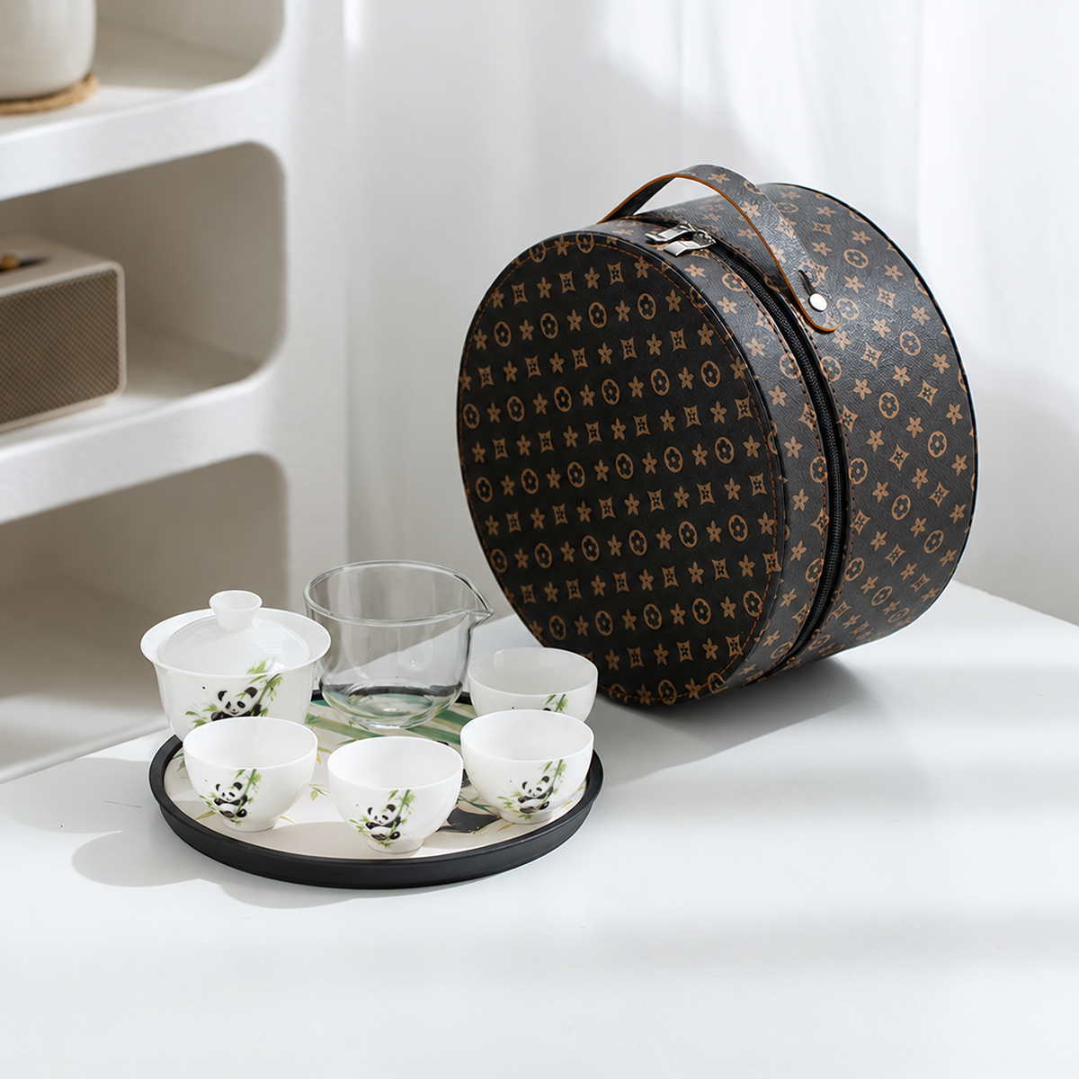Four cup gaiwan travel tea set: panda and bamboo / patterned case