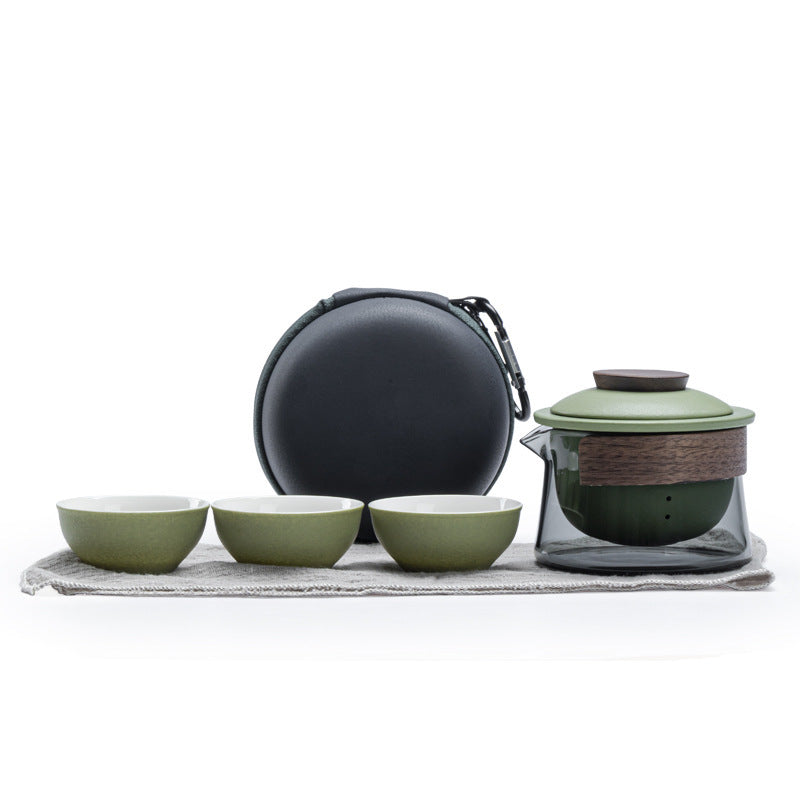 Glass tea brewer and three ceramic cups in green / round case configuration