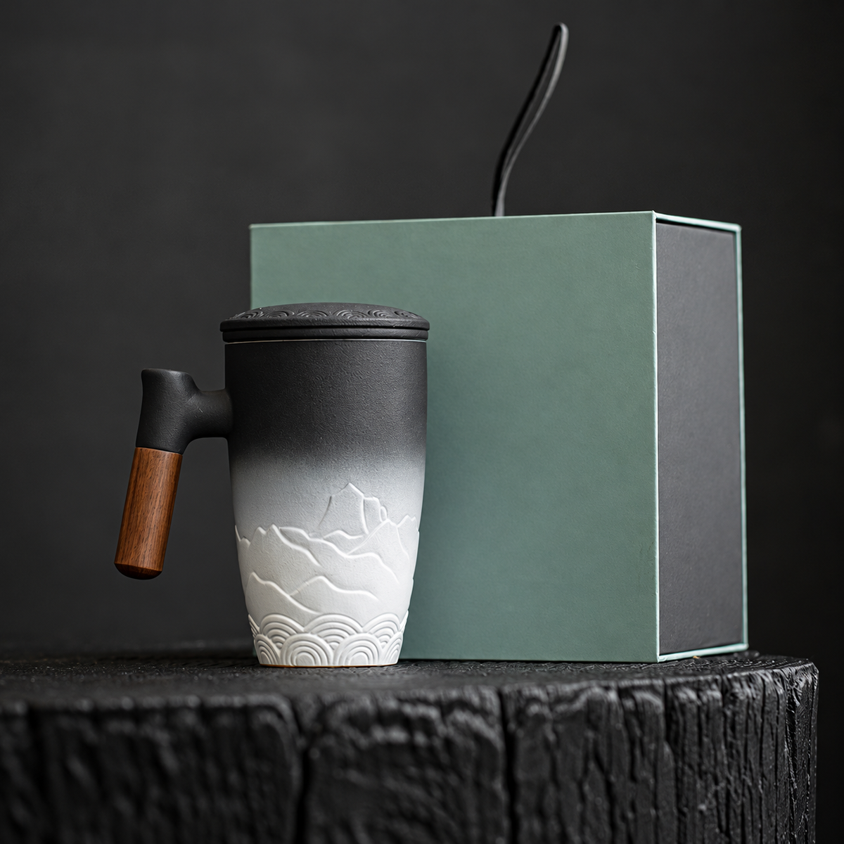 White / Tall Mountain ceramic tea infuser mug with a wooden grip and plain fitted presentation box