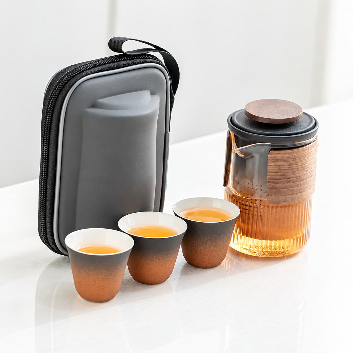 Ribbed glass travel tea set: Clear Glass / Gradient Amber