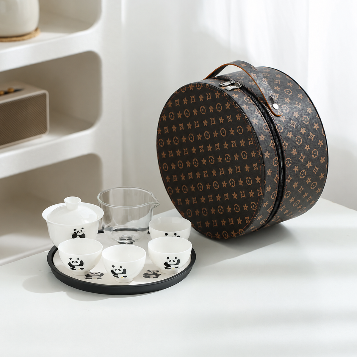 Four cup gaiwan travel tea set: playful panda / patterned case