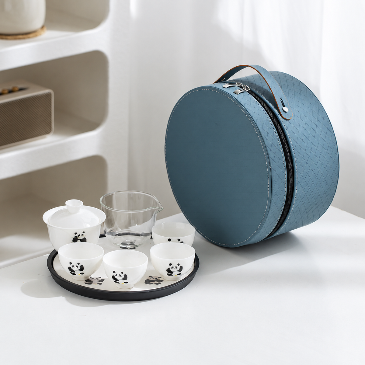 Four cup gaiwan travel tea set: playful panda / blue case